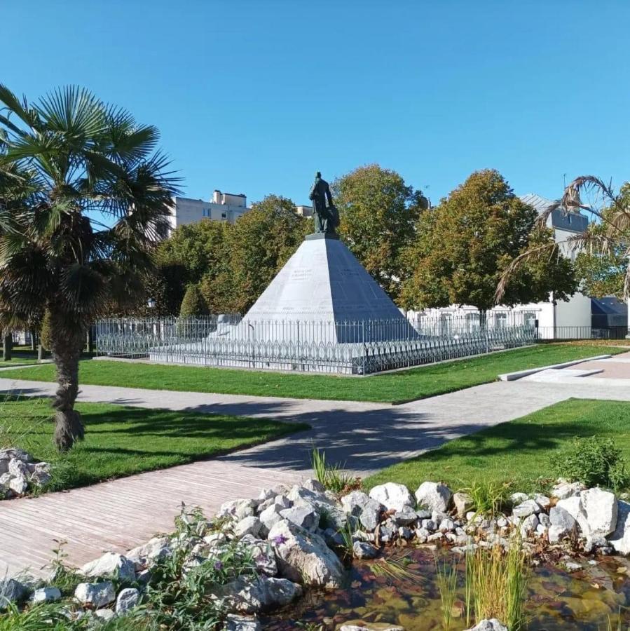 Au Jardin De La Basilique Lejlighed Boulogne-sur-Mer Eksteriør billede